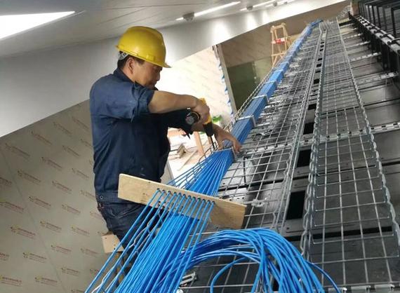 防護等級:所有信息點,模塊,配線架需采用金屬密封材質(zhì),防護等級高